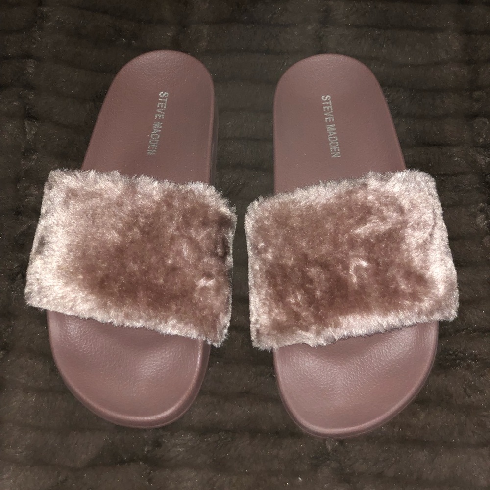 Steve Madden Softey Mauve Slides
